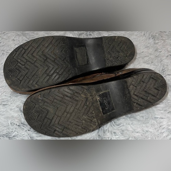 Sanita Professional Oil Size 40 or women’s 9 - Picture 9 of 10